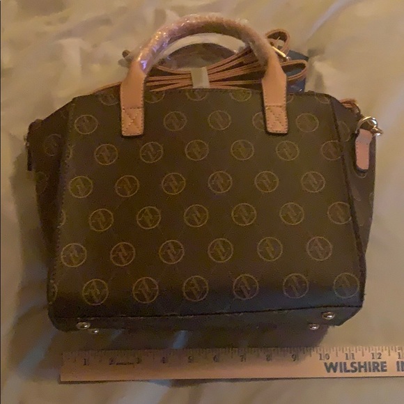 ADRIENNE VITTADINI hand bag / crossbody - Picture 3 of 5